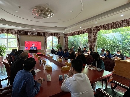 四川森普管材股份有限公司組織黨員同志收看中國共產(chǎn)黨第二十次全國代表大會(huì)
